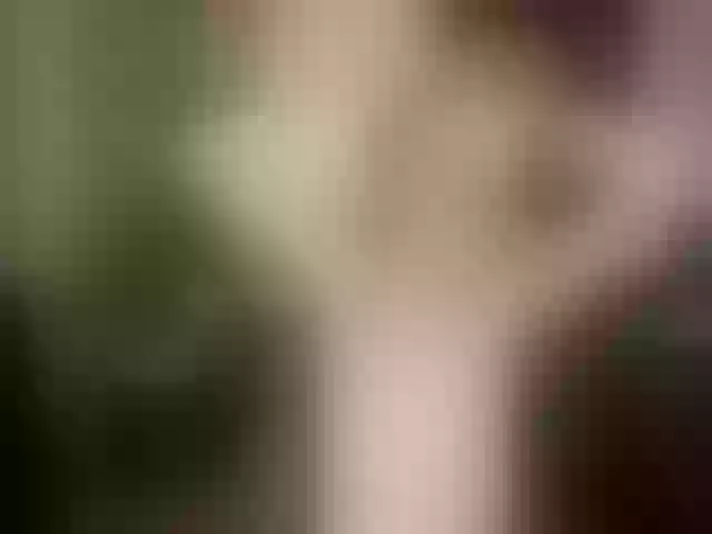 Live sex webcam photo for WildestKitten #257830851