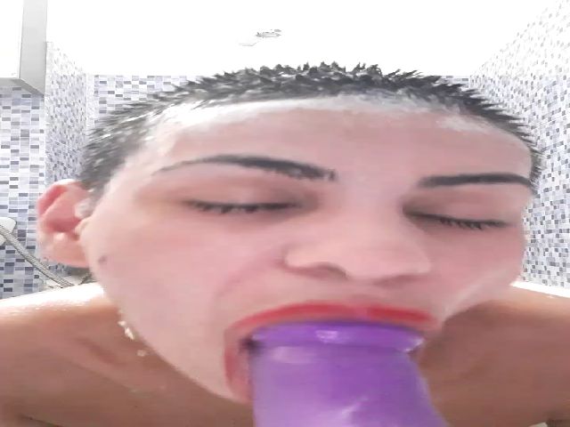 Live sex webcam photo for SONYABRUNETTE #256312577