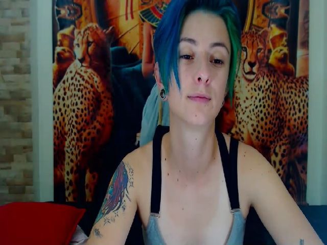 Live sex webcam photo for poison_blue #252620536