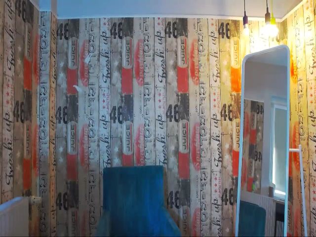 Live sex webcam photo for RubbyKalifha #262541046