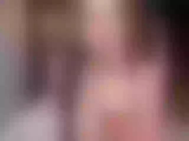 Live sex webcam photo for EllaClark #287991621