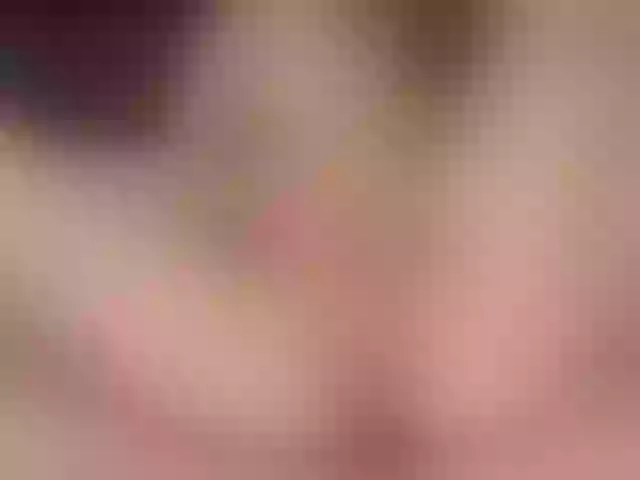 Live sex webcam photo for juliesquirts #247328013