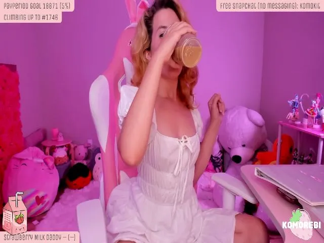 Live sex webcam photo for Komorebi #255516300