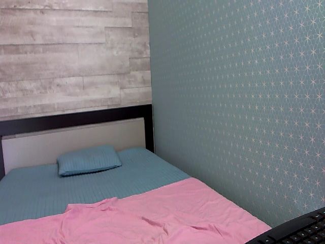 Live sex webcam photo for HugeBoobsErin #260425471