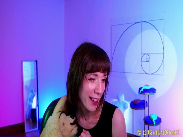 Live sex webcam photo for MinnieMoralia #257088537