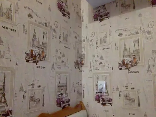 Live sex webcam photo for JolyBoss #260824945