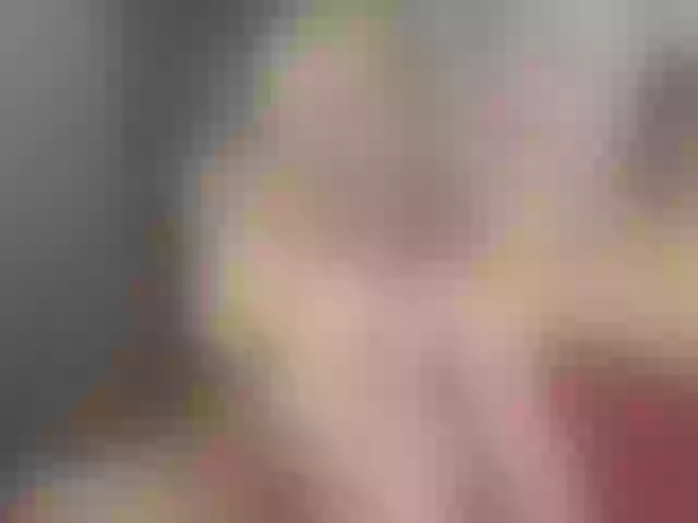 Live sex webcam photo for come2mom #246589284