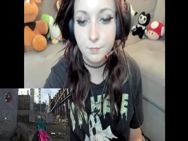 Live sex webcam photo for PrincessBluu #260917229