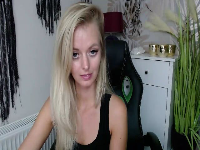 Live sex webcam photo for Time4VALERIE #253176640