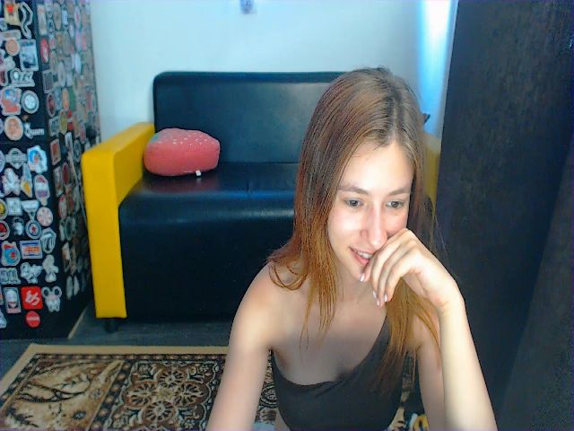 Live sex webcam photo for PollyGoesWild #255079780