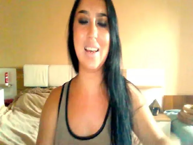 Live sex webcam photo for TiptoPanther #264957719