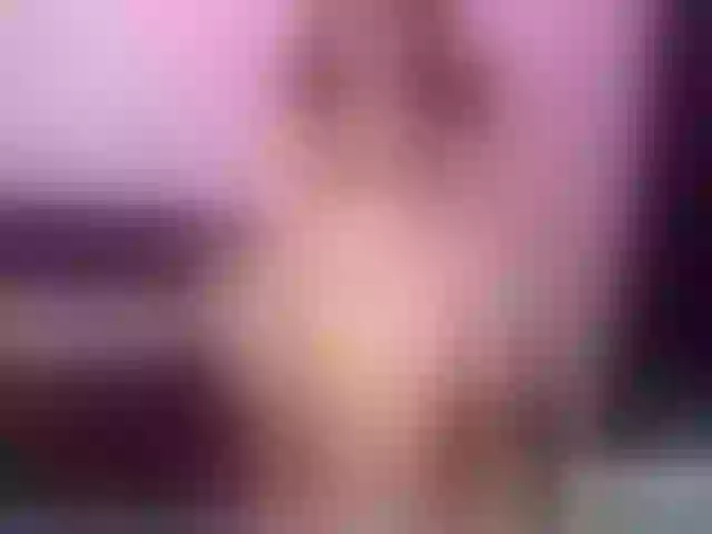 Live sex webcam photo for MaiiAngel #256132521
