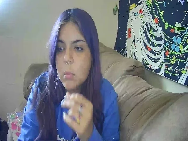 Live sex webcam photo for Lilmisspurp #255750124