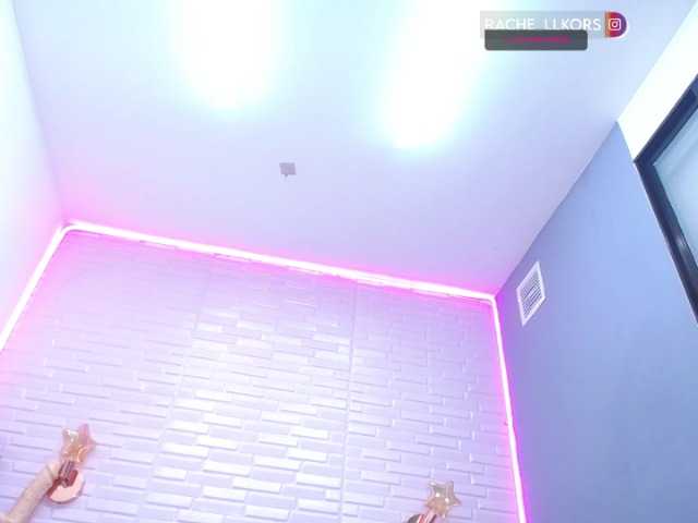 Live sex webcam photo for RachellKors #287971393