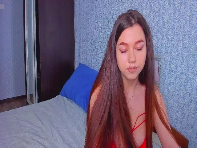 Live sex webcam photo for BambinaDark #254485675