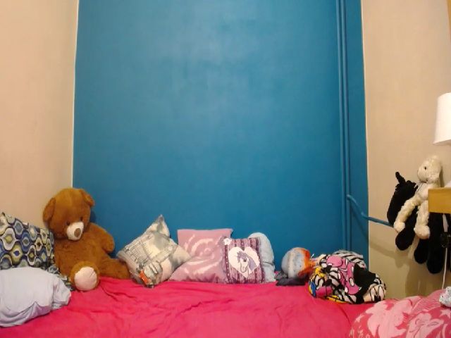Live sex webcam photo for NADINNNE #258788686