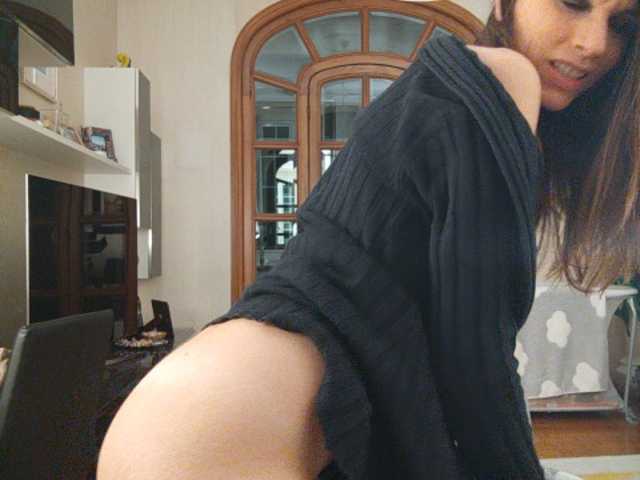 Live sex webcam photo for SweetGattina1 #241262393