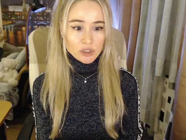 Live sex webcam photo for xyliganka777 #241004859