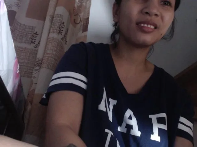 Live sex webcam photo for HotpukiLuver #255447925