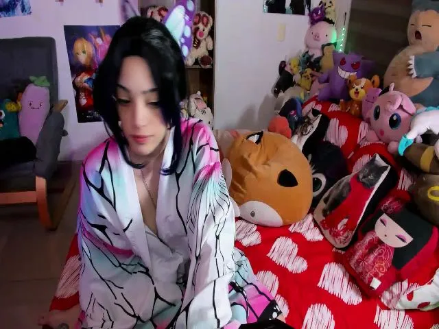 Live sex webcam photo for Sara_Skys #252399211