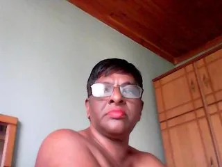 Live sex webcam photo for asianleanne #240694732