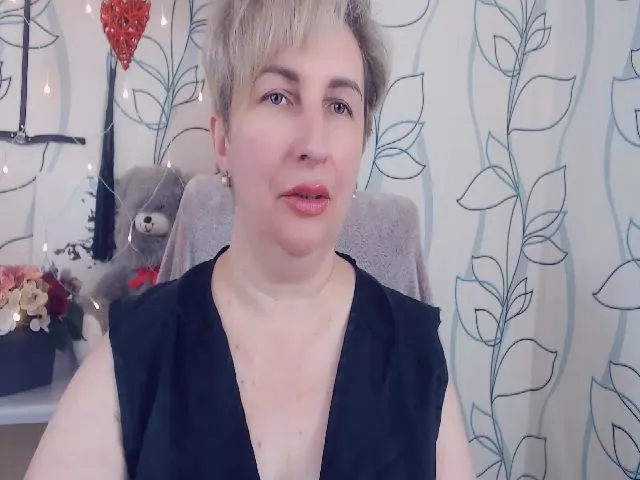 Live sex webcam photo for DepravedMadam #252400093