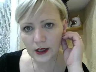 Live sex webcam photo for HelenLike #240849454