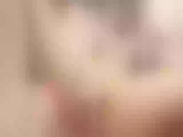 Live sex webcam photo for EllaDavs #257974840
