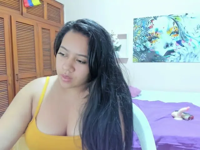 Live sex webcam photo for BIG_ASS_SWEET #253986218