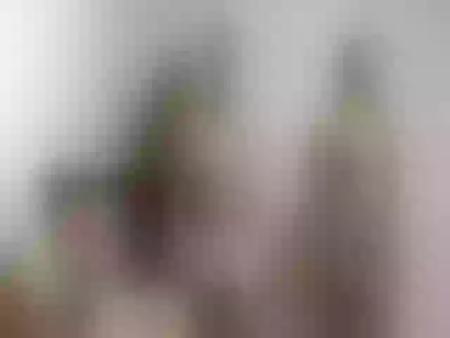 Live sex webcam photo for skinny_girl01 #261576612