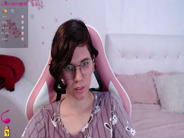 Live sex webcam photo for Eligos69 #253345867