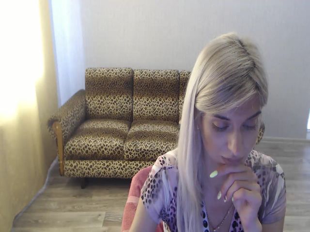 Live sex webcam photo for SexyBeatriice #264856481