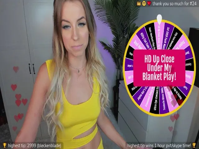 Live sex webcam photo for Jayne #262502482