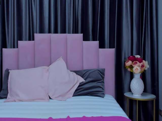 Live sex webcam photo for AlexaSavage #261897623