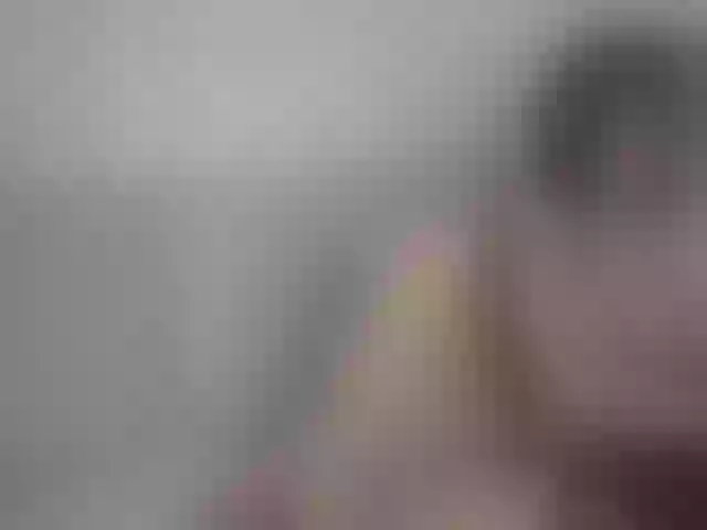 Live sex webcam photo for YourLia #259700825