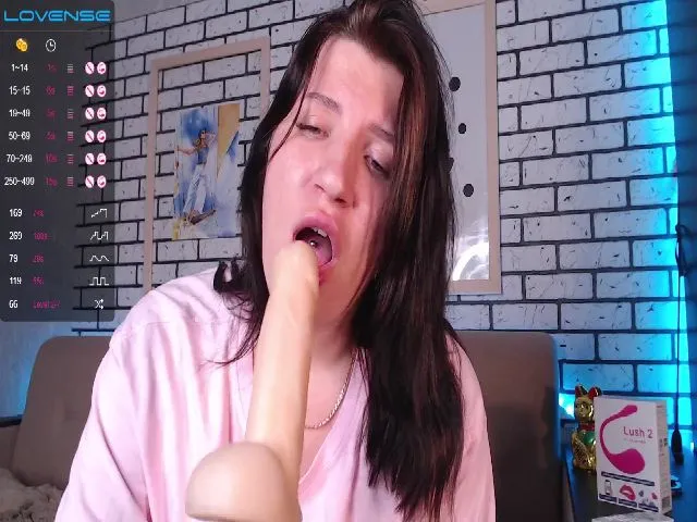 Live sex webcam photo for BloomBambi #258626875