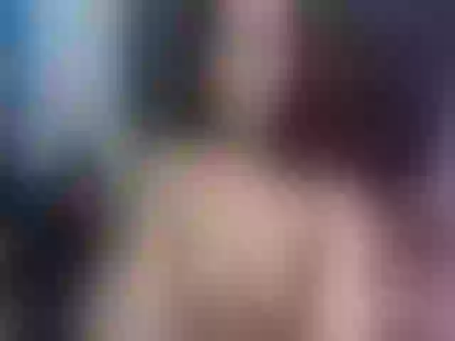 Live sex webcam photo for AngeelJones #259475323