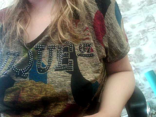 Live sex webcam photo for -Raven40- #242901106