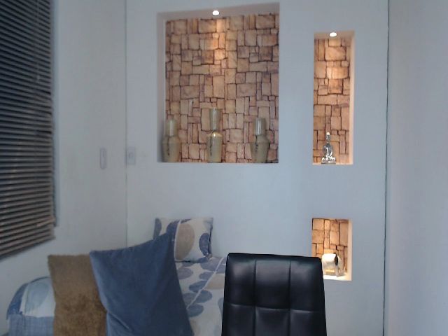 Live sex webcam photo for nicollewalton #255459496