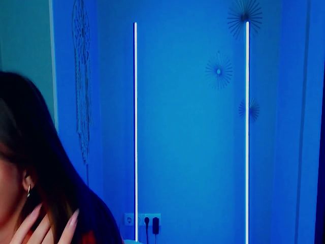 Live sex webcam photo for ReginaVin #255399590