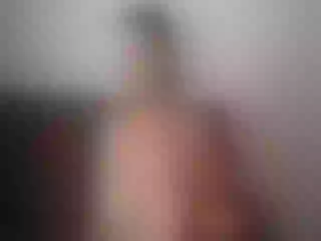 Live sex webcam photo for OnlyLou #260961533