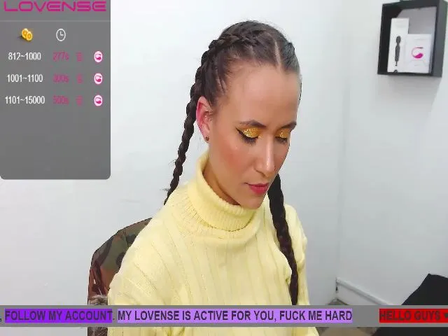 Live sex webcam photo for Avaa22_ #254604934