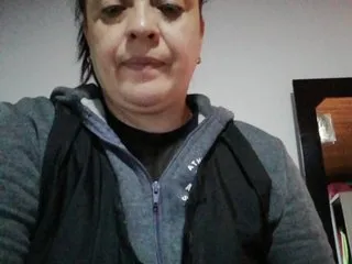 Live sex webcam photo for latinaamorosa #240782355