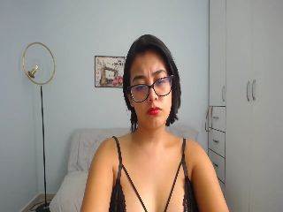 Live sex webcam photo for sweet_kamii #251907284