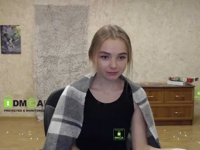Live sex webcam photo for z-----------z #240952182