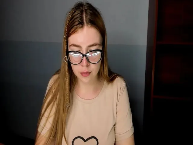 Live sex webcam photo for milafix #255711333