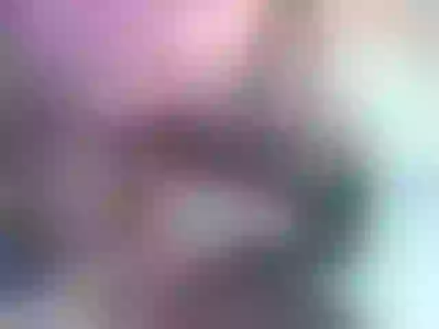 Live sex webcam photo for lizzarobert #241421249