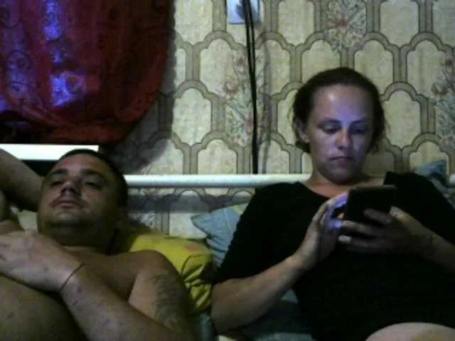 Live sex webcam photo for REPTILIAY #255133119