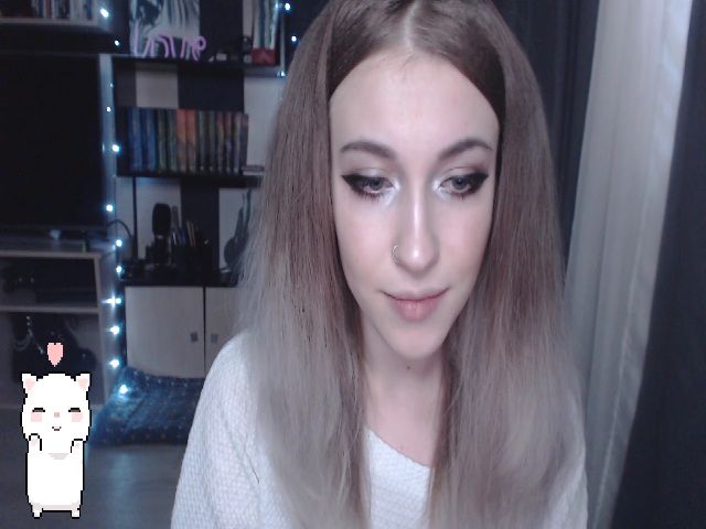 Live sex webcam photo for Your_Ellie #261053727
