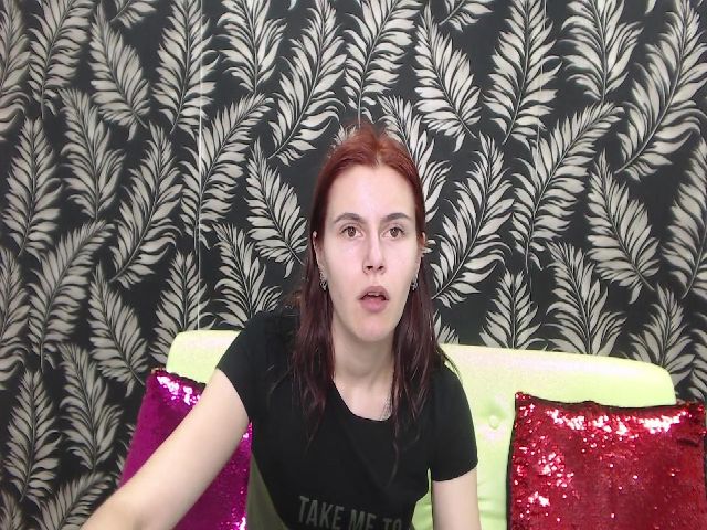 Live sex webcam photo for MollyTravis #257987867